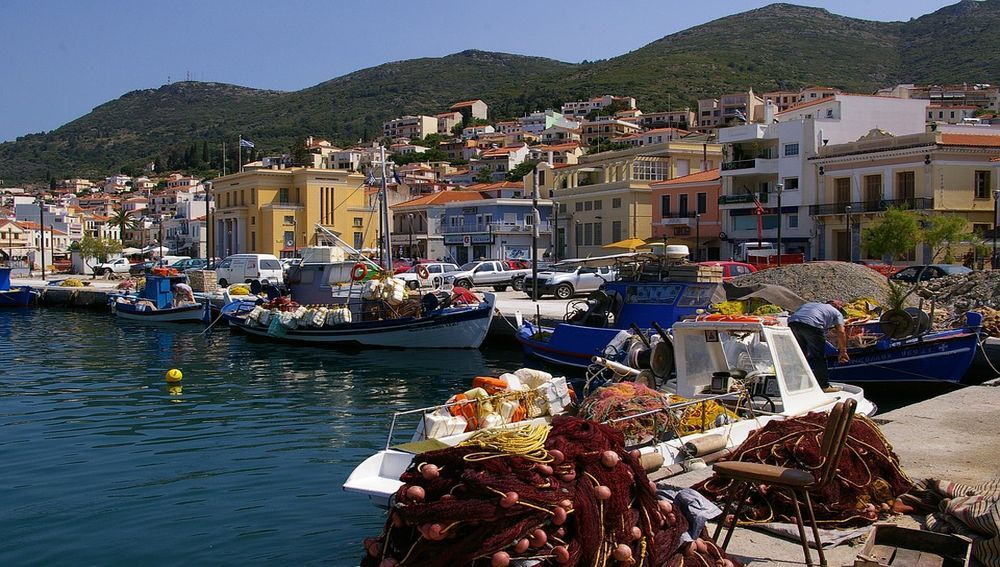 SAMOS 3.jpg